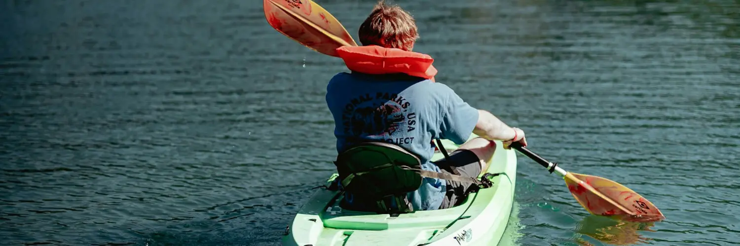 kayak paddle grips vs gloves Kayak Paddle Grips vs Gloves